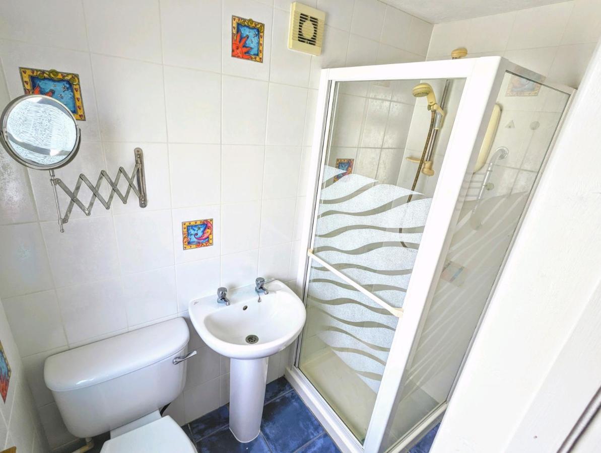Stunning 4Br House With Free Parking - By Innit Hove Exterior foto